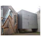 Felix-Nussbaum Haus, Daniel Libeskind, Osnabrück, deutschland, 3 verschiedene Materialien
Holz, Metall, Sichtbeton