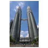 Petronas Towers, César Pelli & Associates Architects, Kuala Lumpur, malaysia, Hochhaus, High-Rise, Zwillingstürme, Twin Towers, Skybridge, rostfreie Stahlfassade