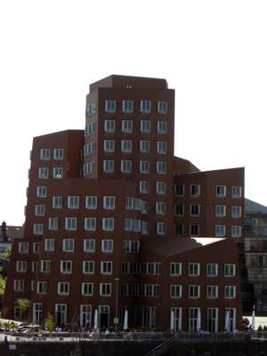 Neuen Zollhofes - Gebäude A, Frank O. Gehry, Düsseldorf, Deutschland, Klinkerfassade,terracottafarben