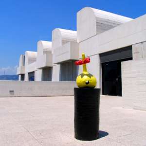 Fundació Joan Miró, Joan Miró, Josep Lluís Sert, Barcelona, spanien, klare, weiße, kubische Formen, mediterraner Stil 