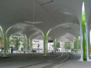 Umsteigehaltestelle Tram und Bus Münchner Freiheit, OX2architekten / RPM Architekten, München, Deutschland, Trambahnhof,Stahlbau,Stützen,Dachkonstruktion