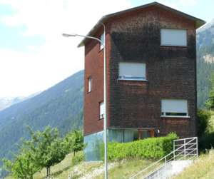 Wohnhaus Bearth-Candinas, Bearth & Deplazes Architekten, Kanton Graubünden, Schweiz, Holzschindeln