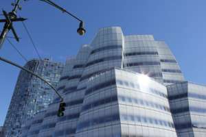 IAC Building, Frank O. Gehry, New York City, USA, Office Buildung,Gehry,freie Formen,twisted Tower