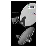 Satellite dish with high-poly fixture