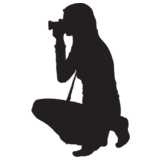 fotographer, kneeling down, silhouette