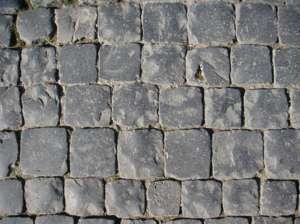 Pavement surface / paving stones